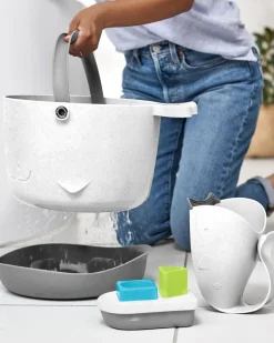 Skip Hop Moby x Oceanworks Bath Bundle