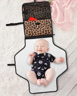 Skip Hop Pronto Signature Changing Station - Classic Leopard