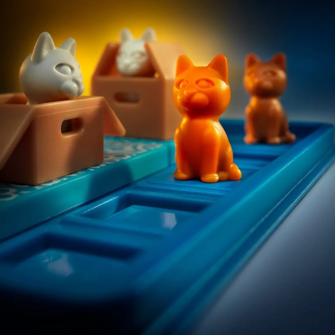 Smart Toys and Games SmartGames Cats & Boxes