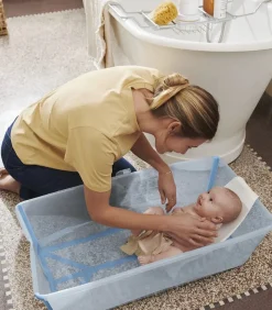 Stokke Flexi Bath X-Large Heat Sensitive Tub + Newborn Support - Ocean Blue