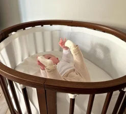 Stokke Sleepi Mini Crib Bundle with Mattress V3 - Warm Brown