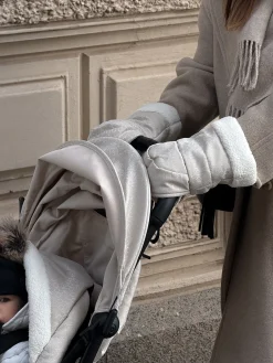 Stokke YOYO Mittens - Bonpoint Beige
