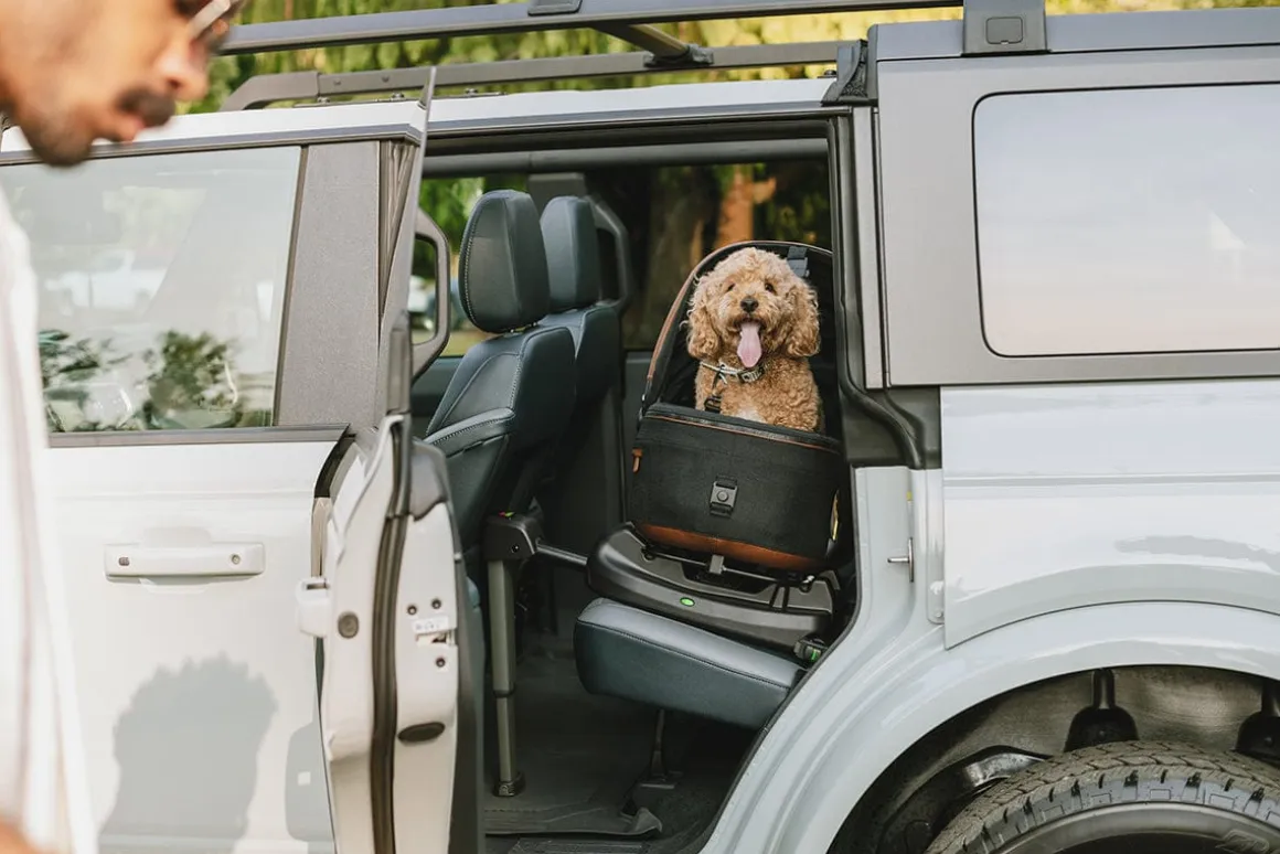 Tavo Pets Maeve Pet Car Seat, Medium Rigid - Sable