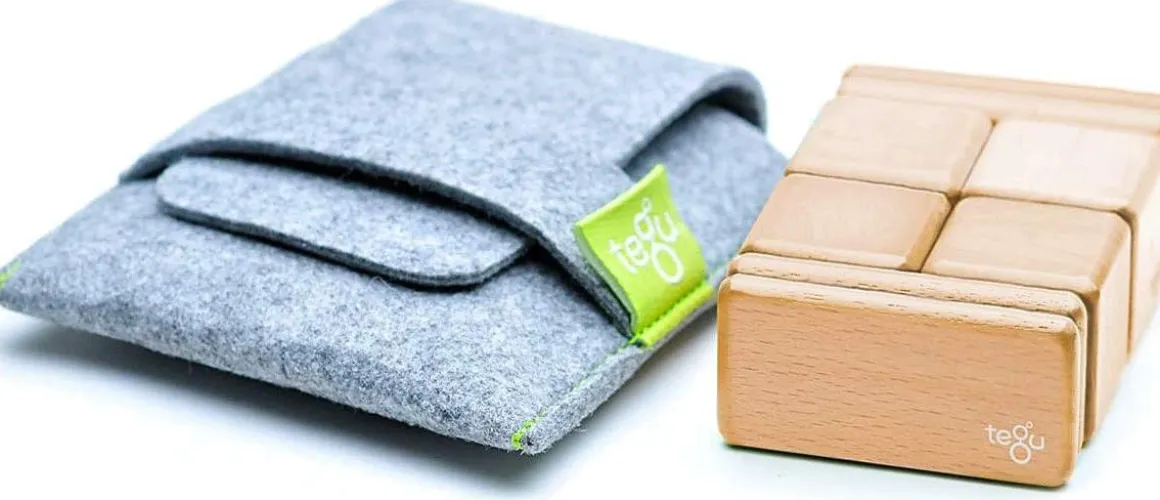 Tegu Pocket Pouch 8 Piece Magnetics Blocks - Natural