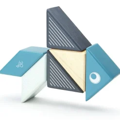Tegu Travel Pals 6 Piece Magnetic Blocks - Whale