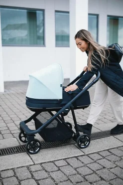 Thule Shine Bassinet - Black