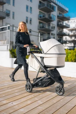 Thule Spring 2 Compact All-Terrain Stroller + Bassinet Bundle - Soft Beige