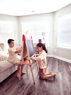 Tiny Land® 3-in-1 Art Easel & Paper Roll Set