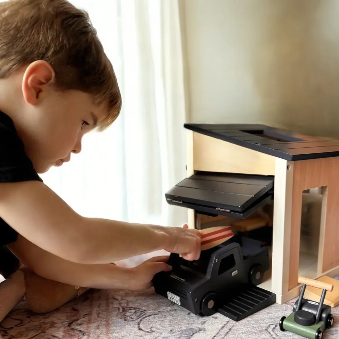 Tiny Land® Wooden Dollhouse - Garage