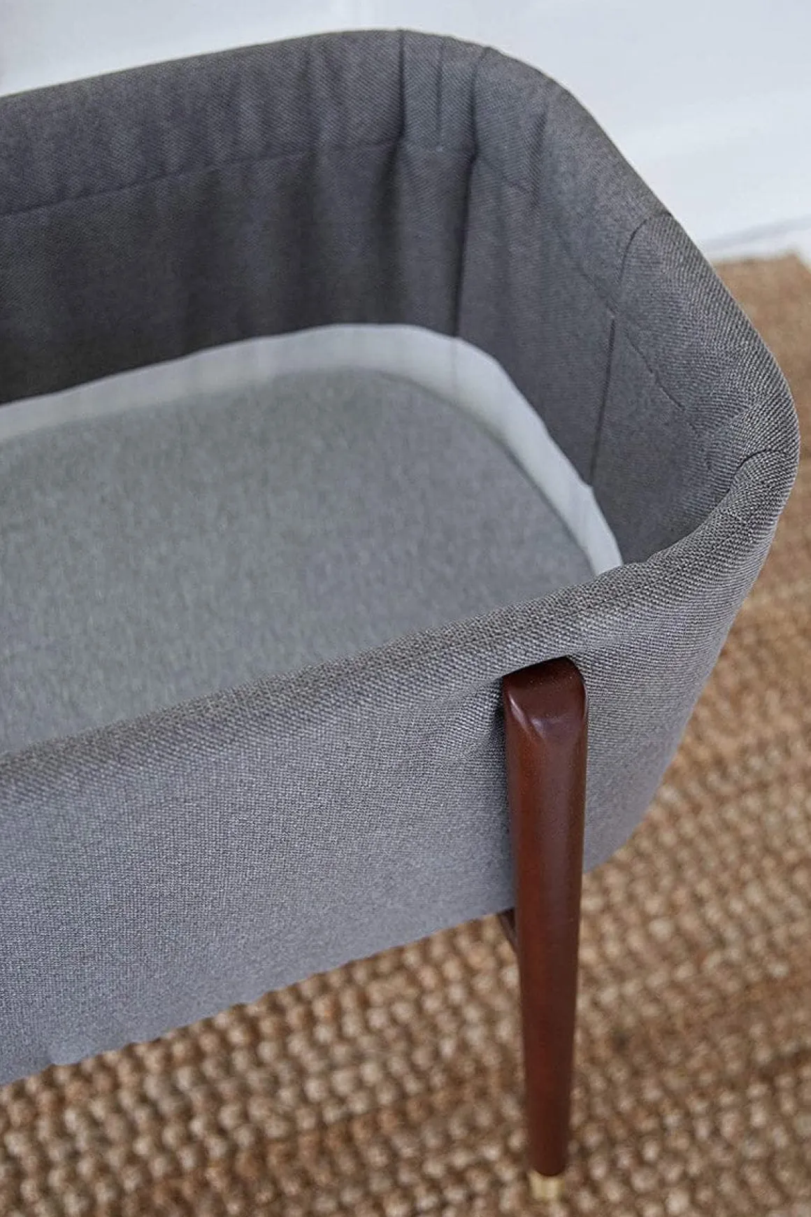TruBliss Sova Bassinet - London Grey