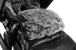 UPPAbaby CozyGanoosh Luxe - Lyla (Onyx Nylon)
