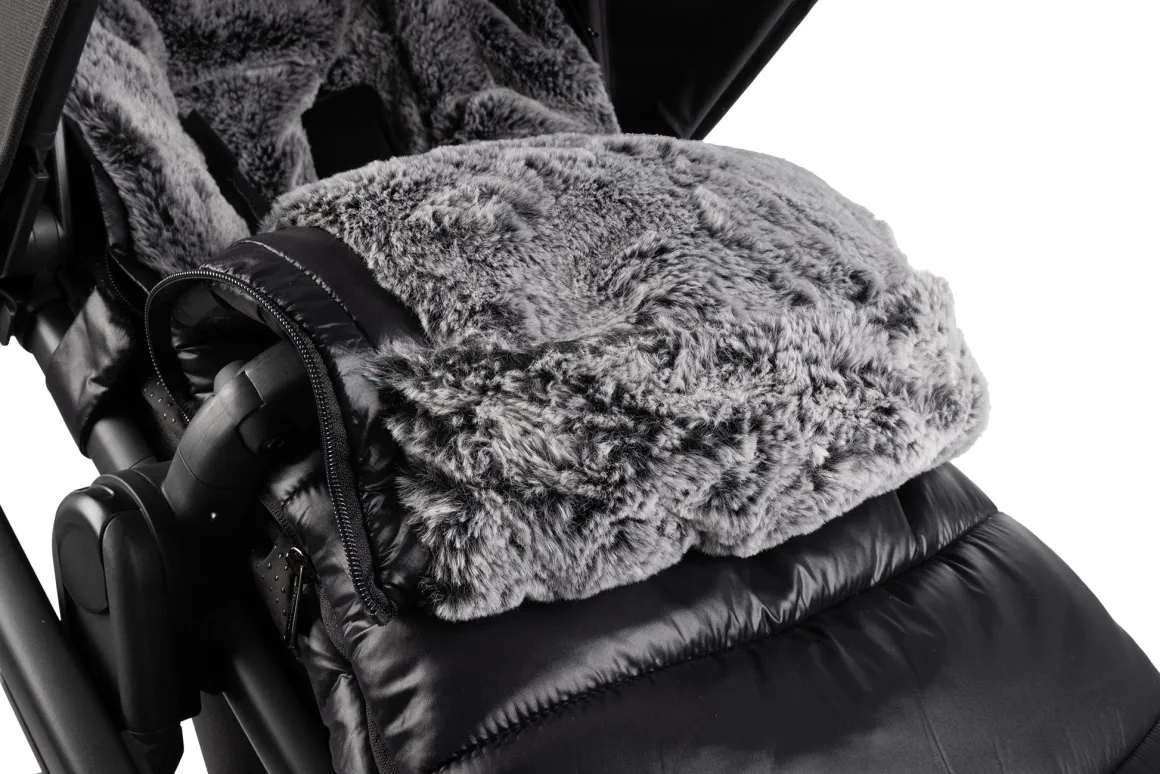 UPPAbaby CozyGanoosh Luxe - Lyla (Onyx Nylon)