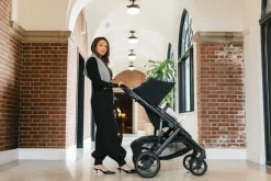 UPPAbaby Vista V3 Single-to-Double Stroller - James (Black / Carbon Frame / Black Leather)