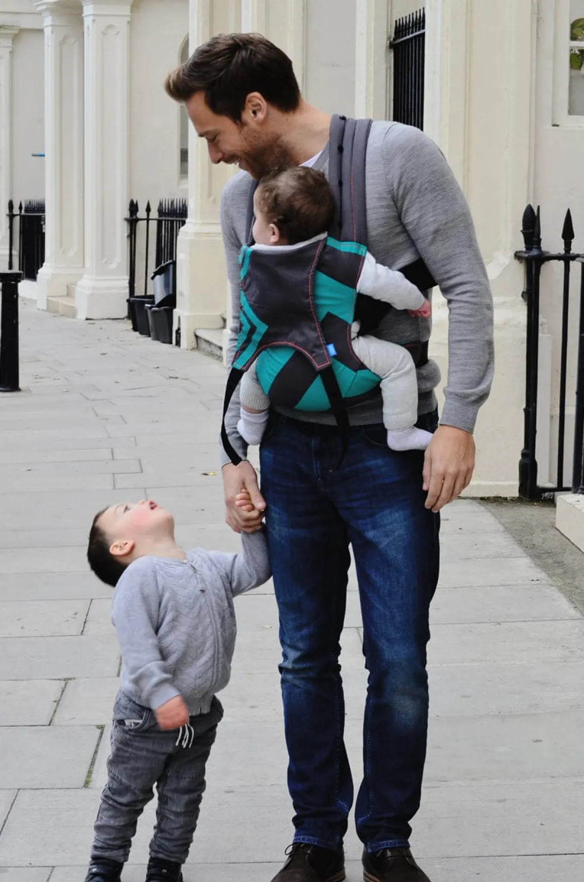 We Made Me Venture 2 in 1 Baby Carrier - Bubblegum Grey Black Zigzag