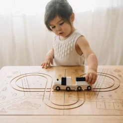 Wonder & Wise Land, Sand & Water Table