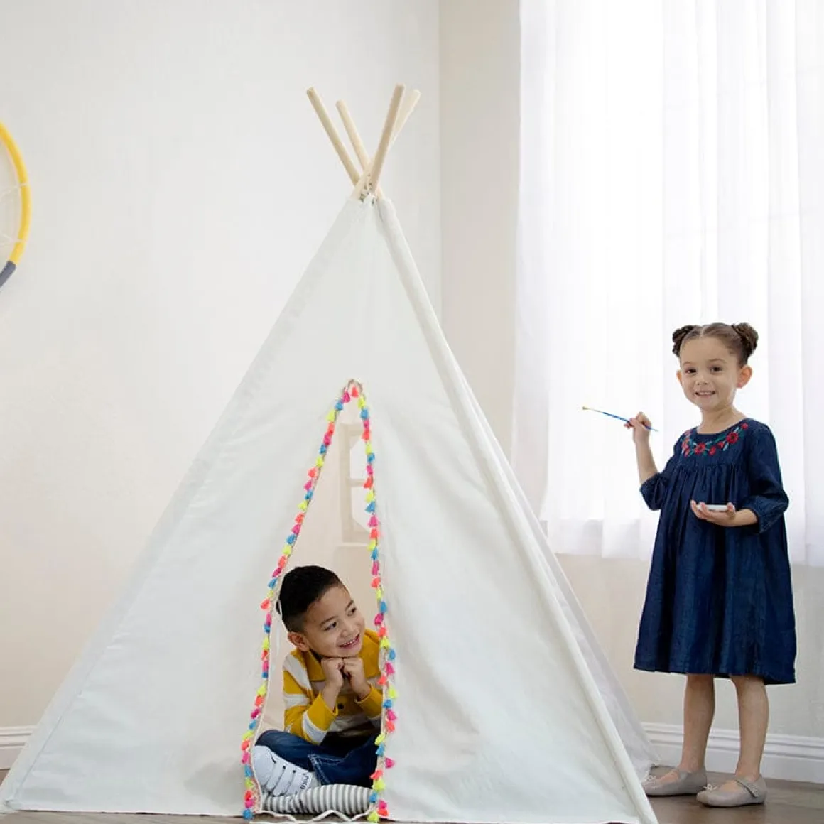 Wonder & Wise Painting Play Tent