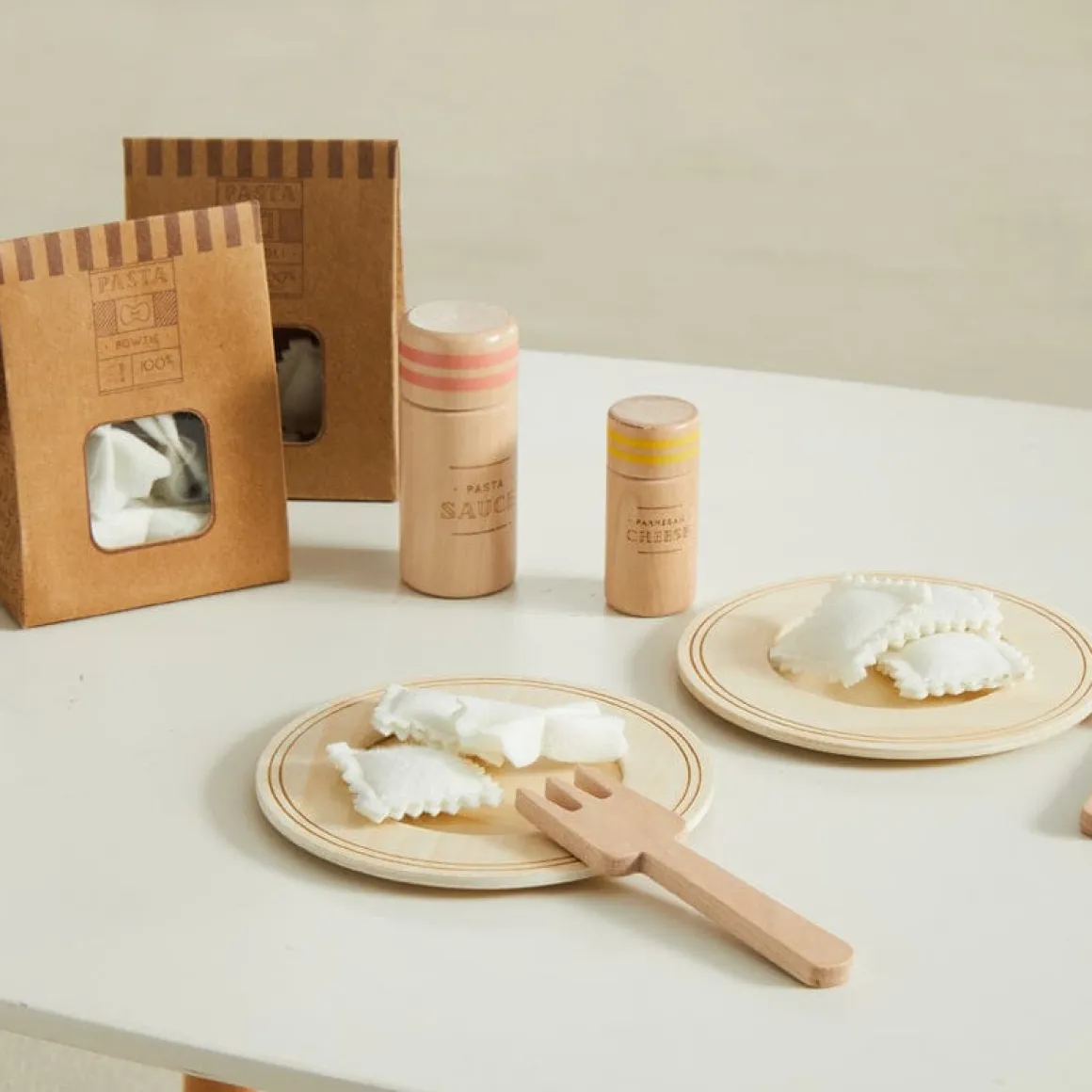 Wonder & Wise Table it Pasta Set